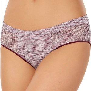 Jenni Seamless Hipster in Berry Panty Size S